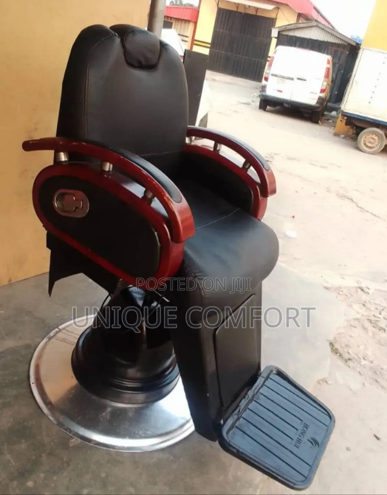 Imported Executive Salon Full Padded Recliner Barber Chair