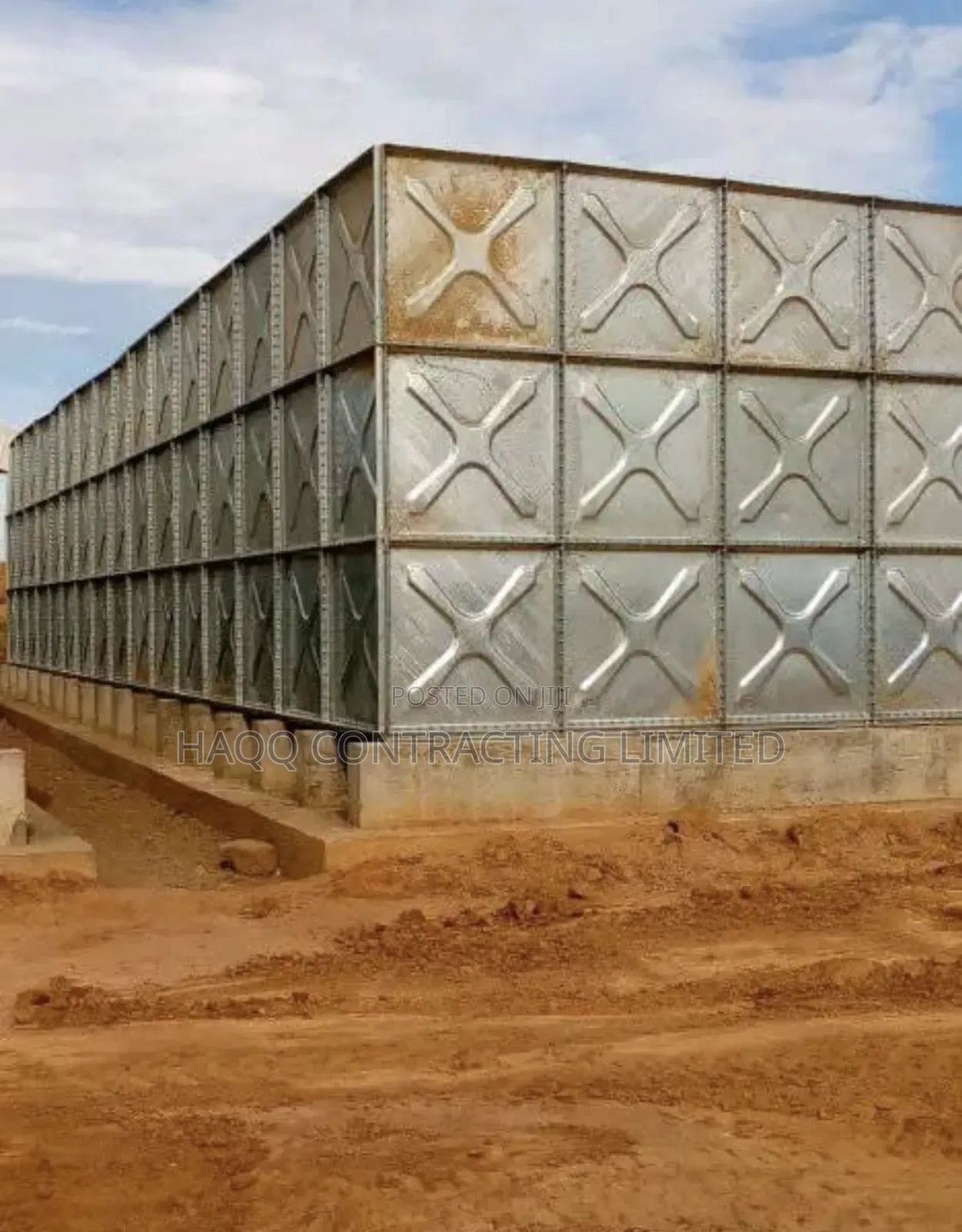 Pressed Steel Water Tank, Braithwaite Panel Galvanized