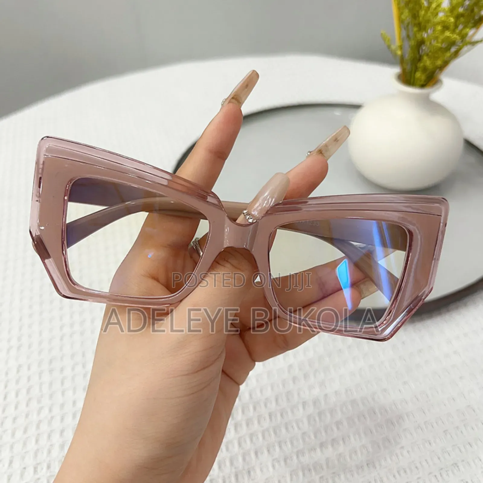 Unique and Quality Eye Glasses