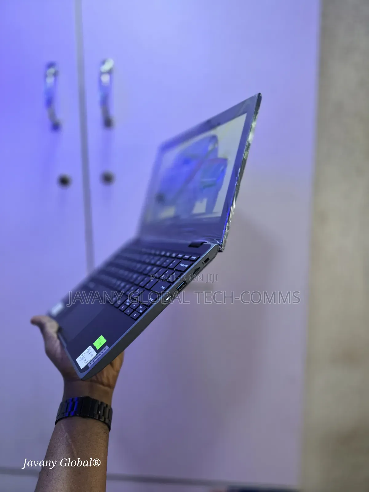 Laptop Lenovo 100e 4GB Intel SSD 128GB