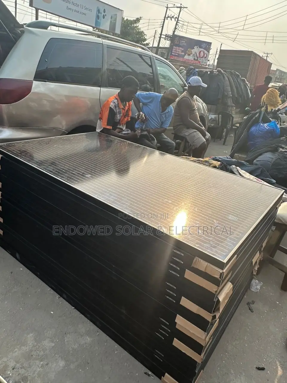 450w All Black Mono Panel Brand New