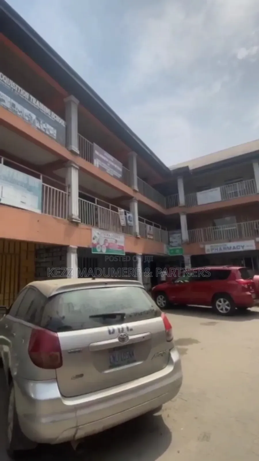 For Sale: 14 Rooms Commercial Plaza at Rumuokwuta , Ph