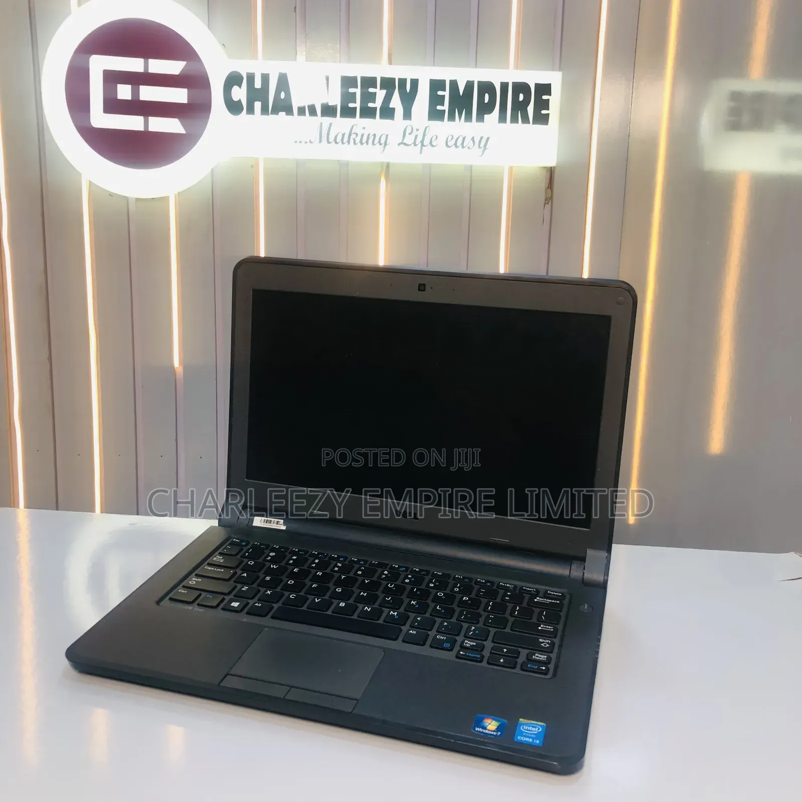 Laptop Dell Latitude 3189 8GB Intel Core I3 HDD 500GB