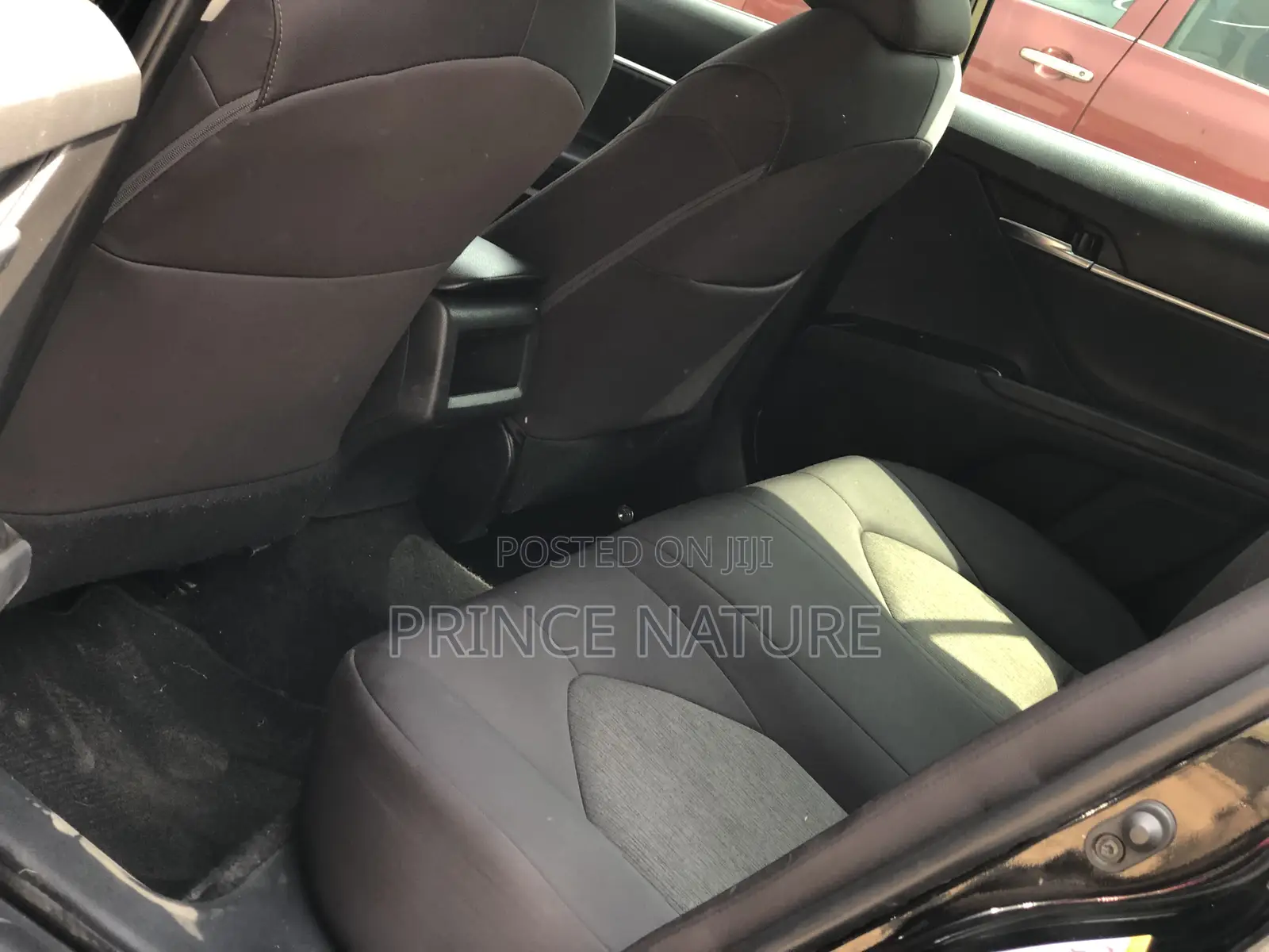 Toyota Camry 2018 Gray