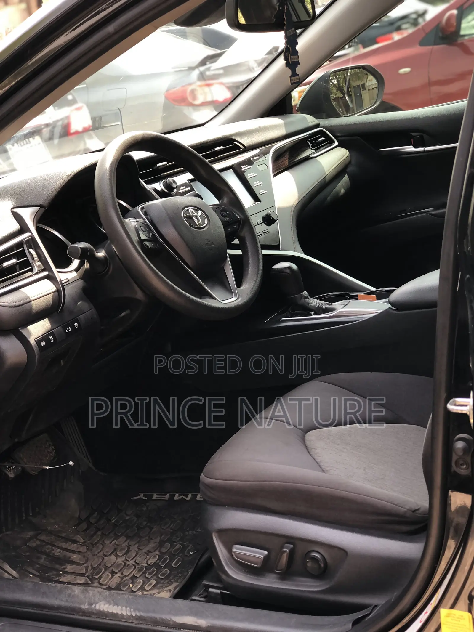 Toyota Camry 2018 Gray