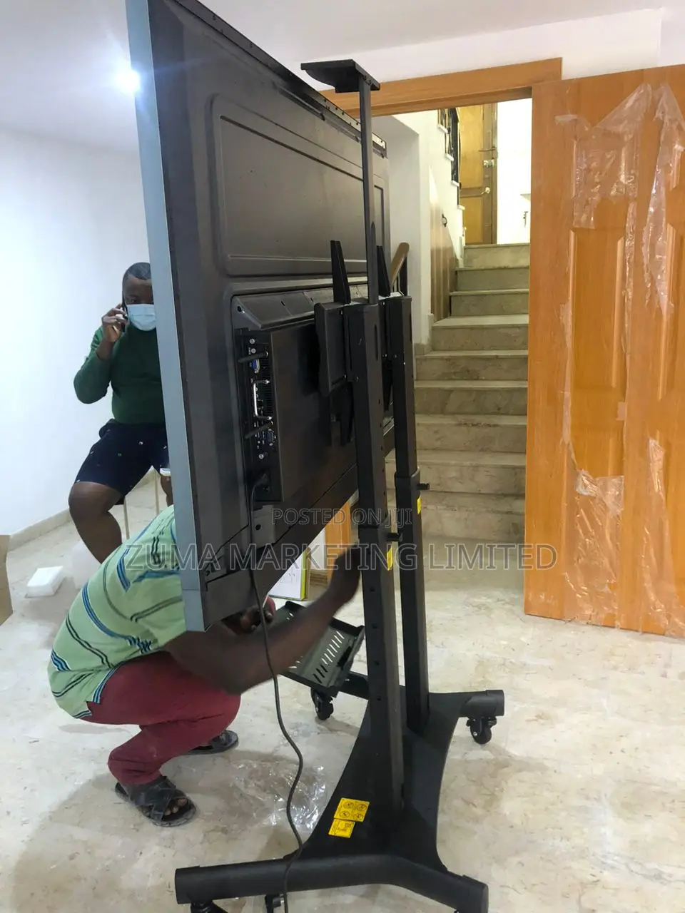 Lead Flat Panel 65'' With Inbuilt Ops, Edu Resources