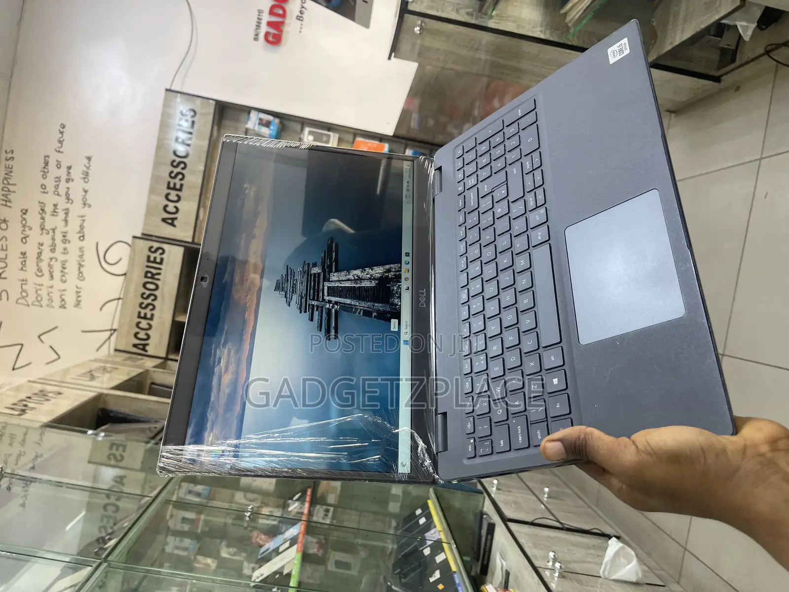 Laptop Dell Latitude 3510 8GB Intel Core I5 SSD 256GB