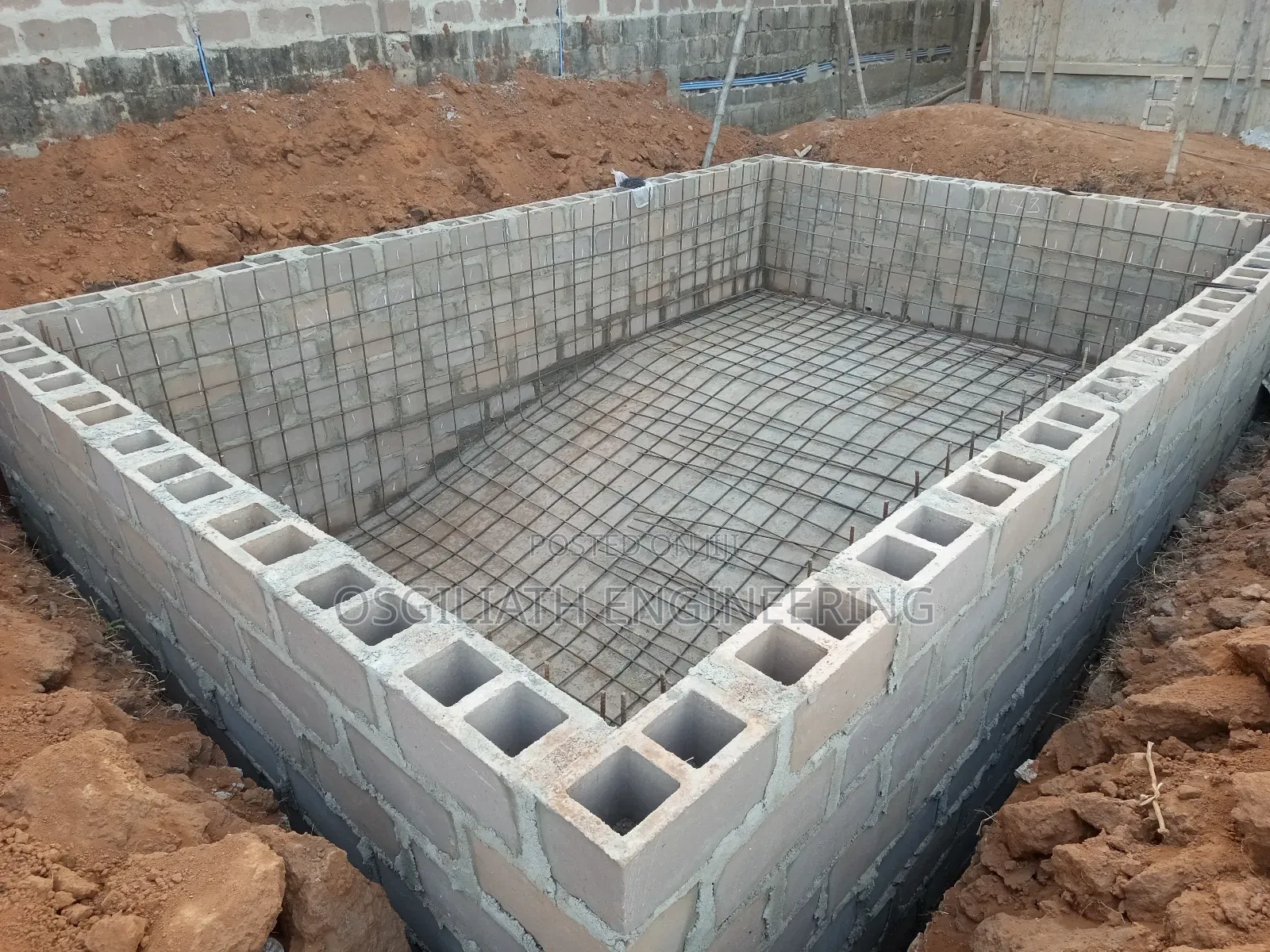Renowned Swimming Construction Expert