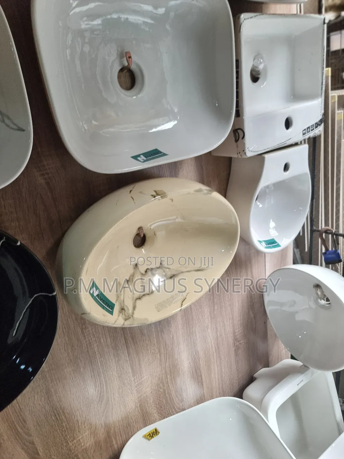 England Standard Countertop Wash Hand Basin.