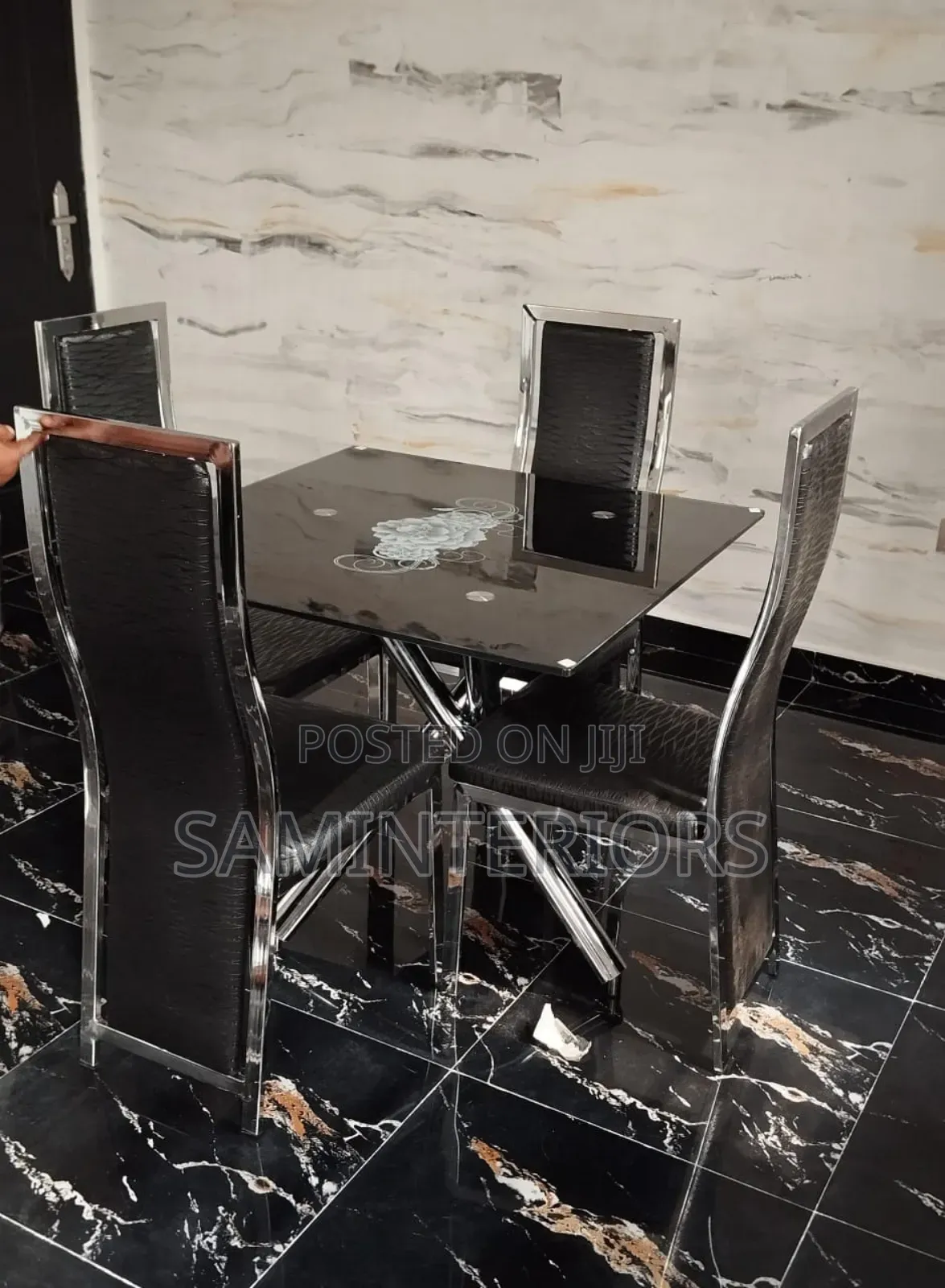 High Quality by 4 Glass Dining Top