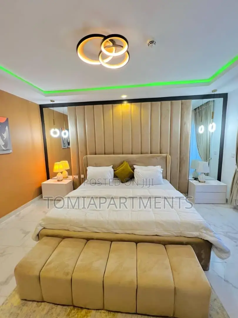 Stunning 2 Bedroom Shortlet With Pool Gym in Lekki Phase 1