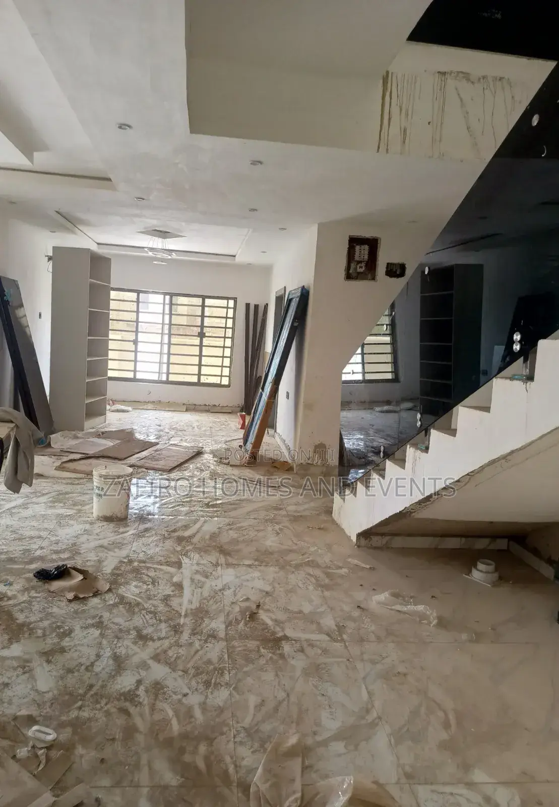 4bdrm Duplex in Carlton Gate Estate, for sale