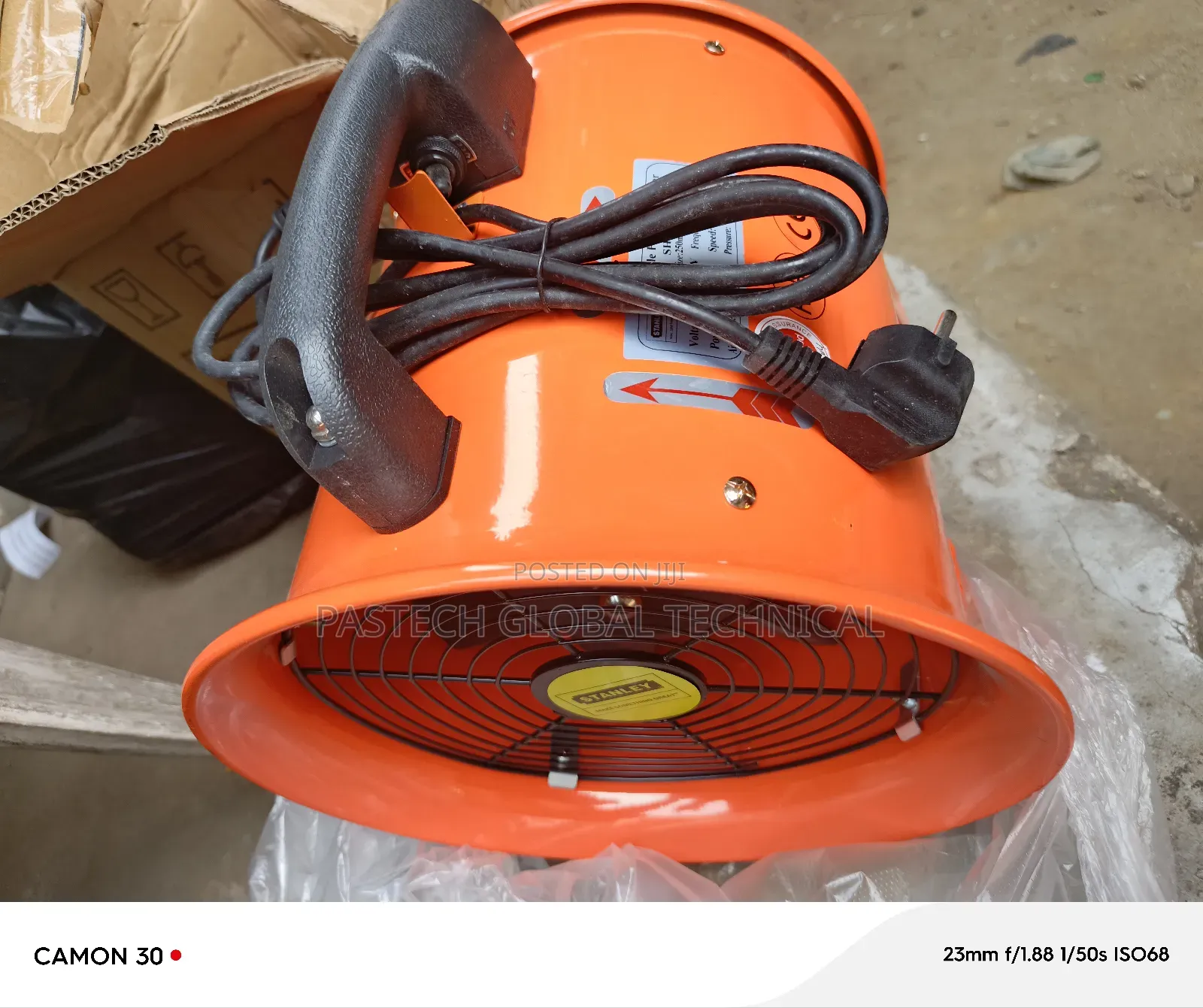 10" Portable Ventilator With a 5m Hose 220v-240v