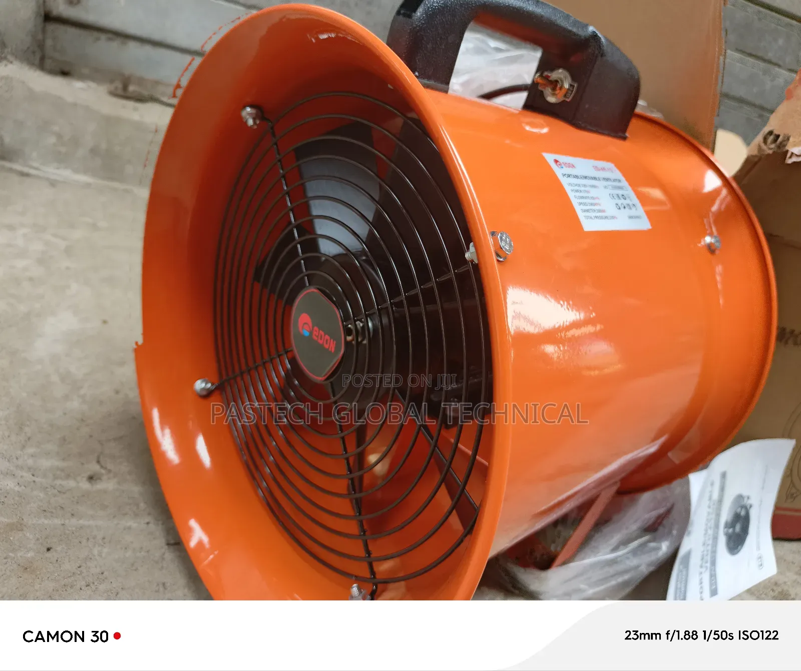 12" Portable Ventilator With a 5m Hose 220v-240v