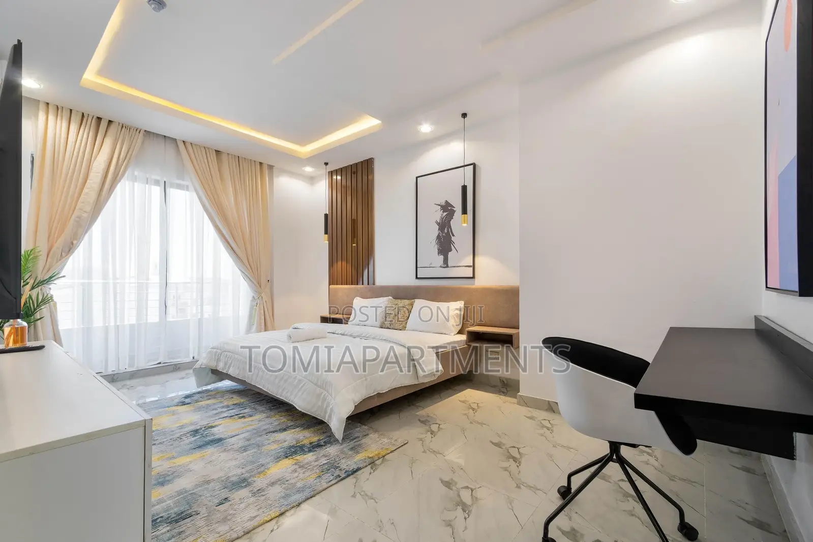 Stunning 2 Bedroom With Pool Balcony in Lekki Phase 1