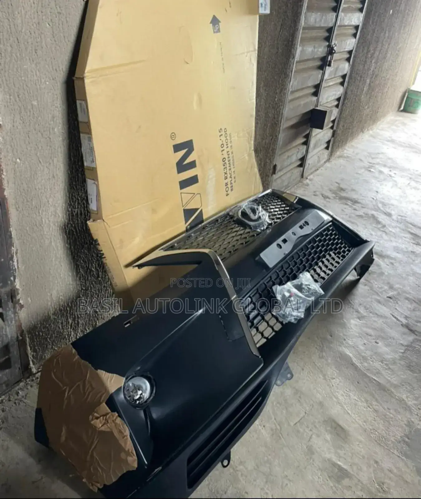 Complete Front Bumper Rx350 2015 And Bonnet