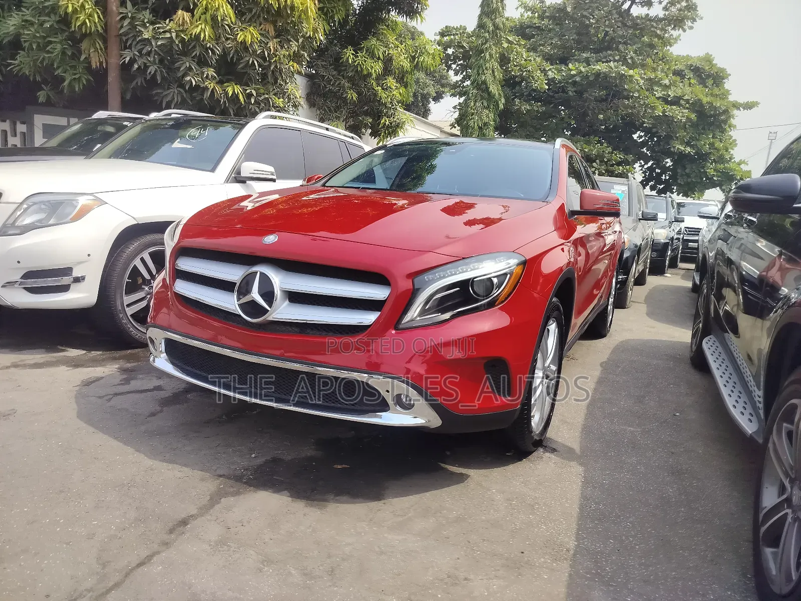 Mercedes-Benz GLA 250 2015 Red