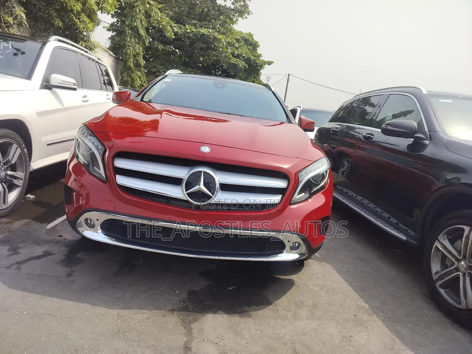 Mercedes-Benz GLA 250 2015 Red
