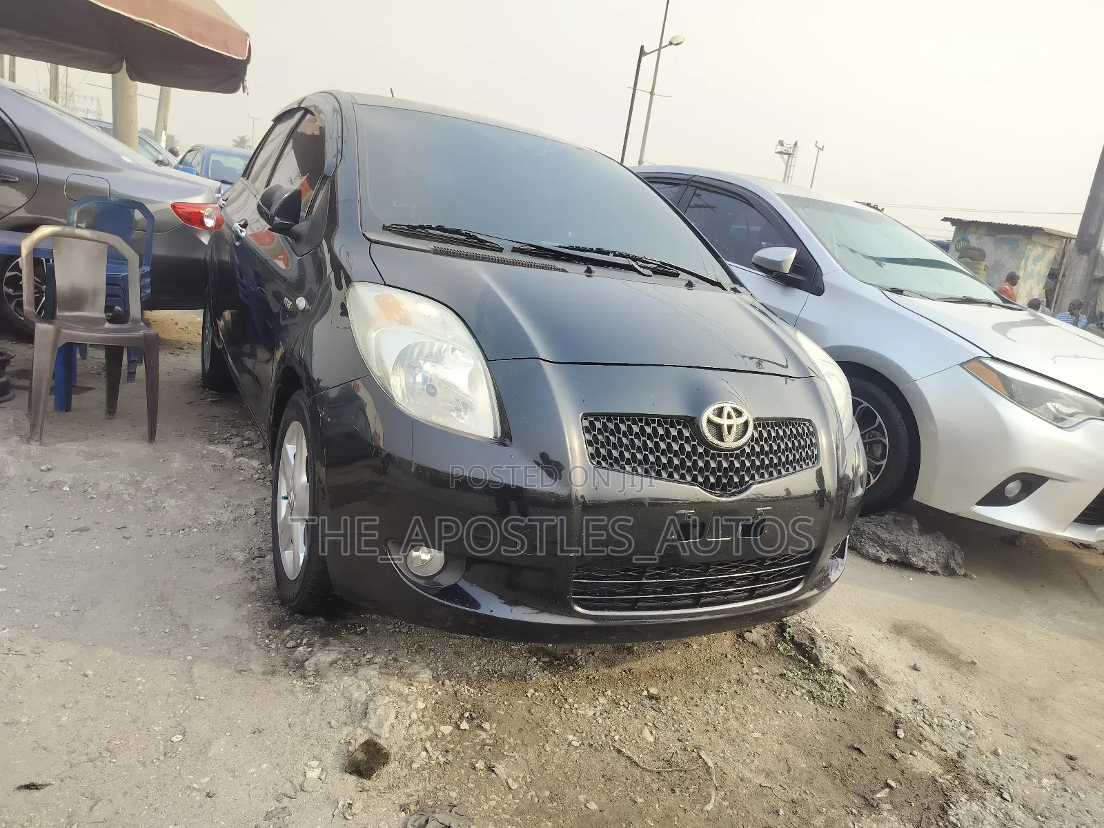 Toyota Yaris Base Hatchback 5dr 2010 Black