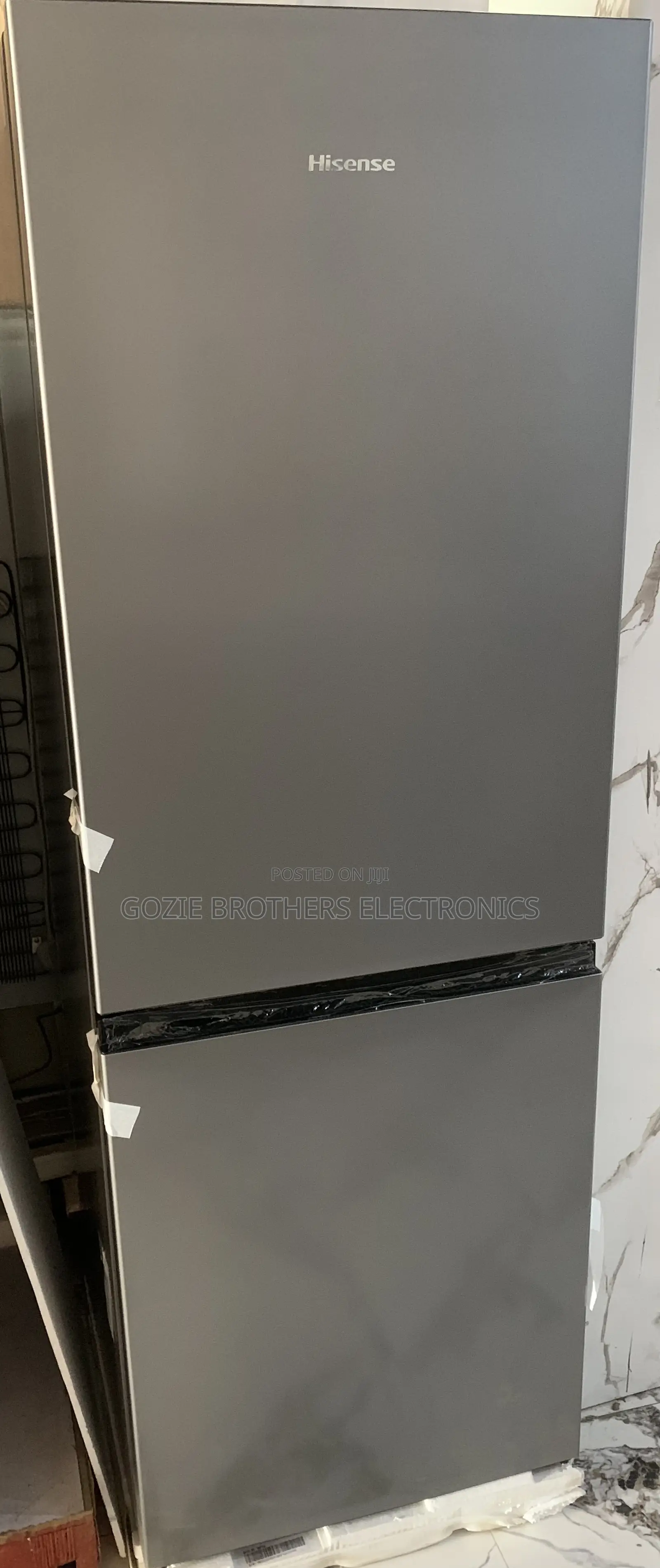 Hisense Refrigerator 225liters (Bottom Freezer)