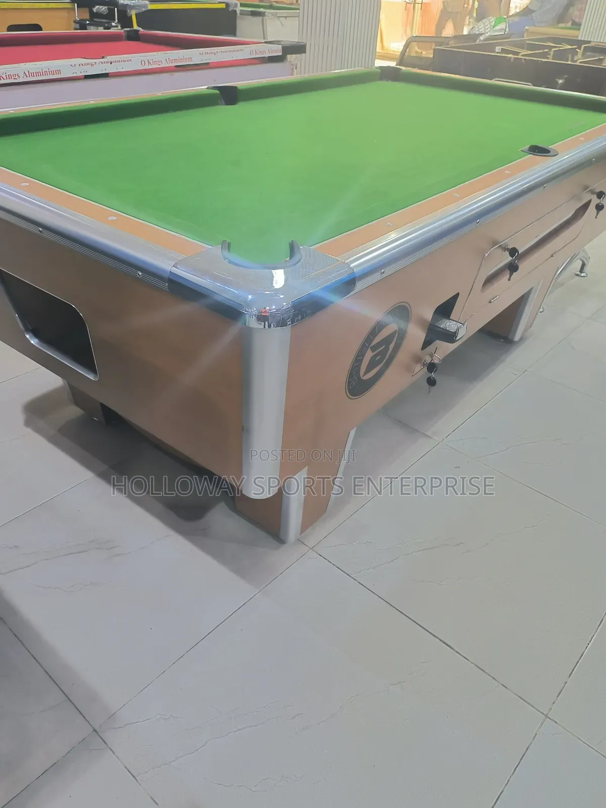 Pure HDF Foreign British Coin And Marble