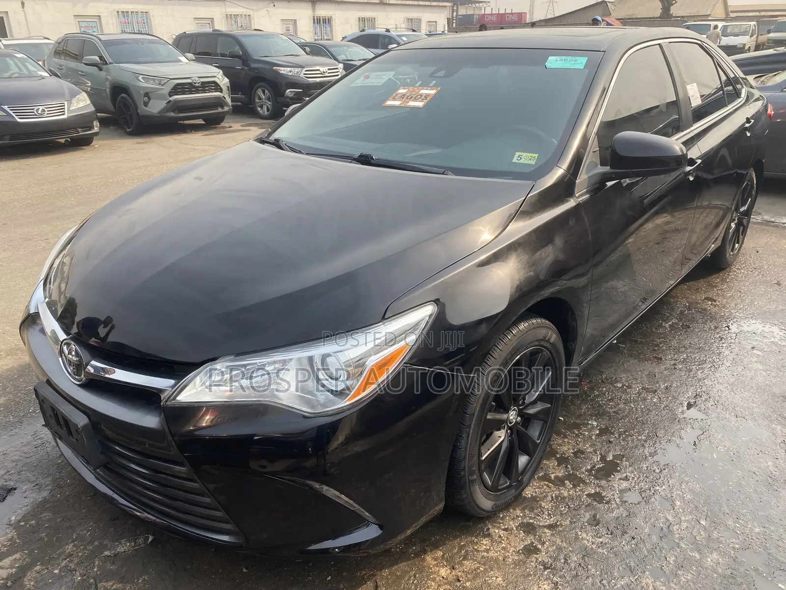 Toyota Camry 2016 Black