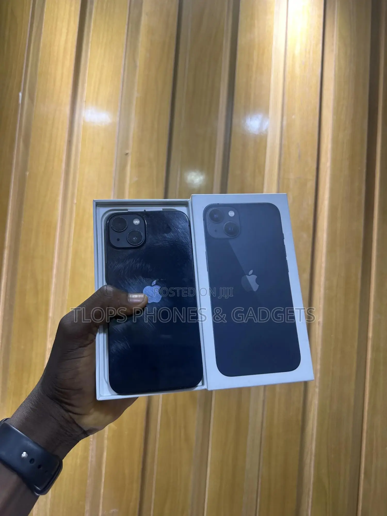 New Apple iPhone 13 128 GB Black