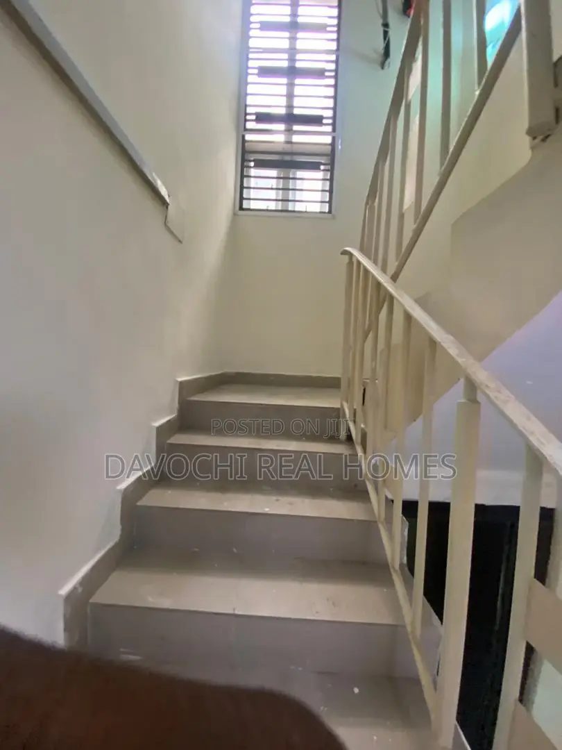 Furnished 4bdrm Duplex in Osapa London for rent