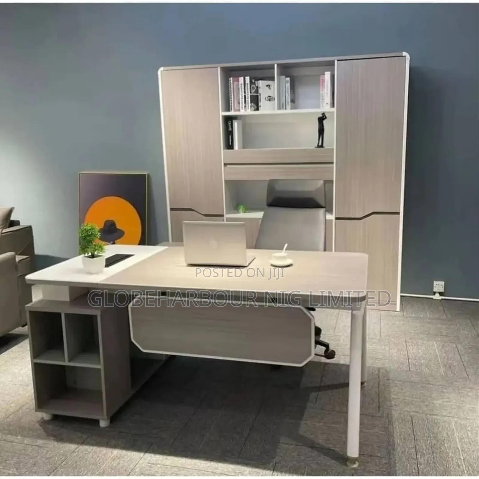 Exquisite And Executive Office And Study Table