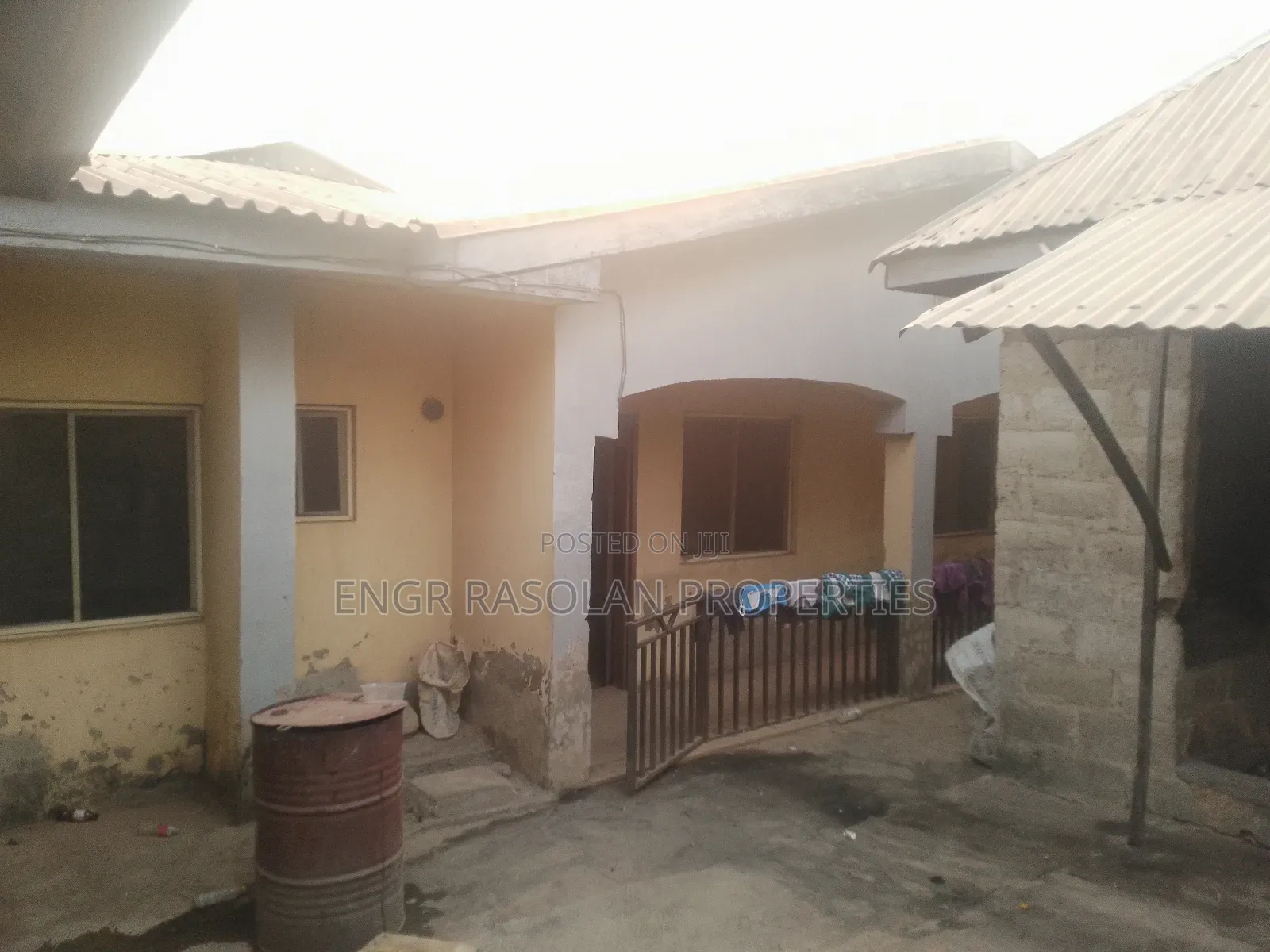 5bdrm Bungalow in Ganmo, Ifelodun-Kwara for sale