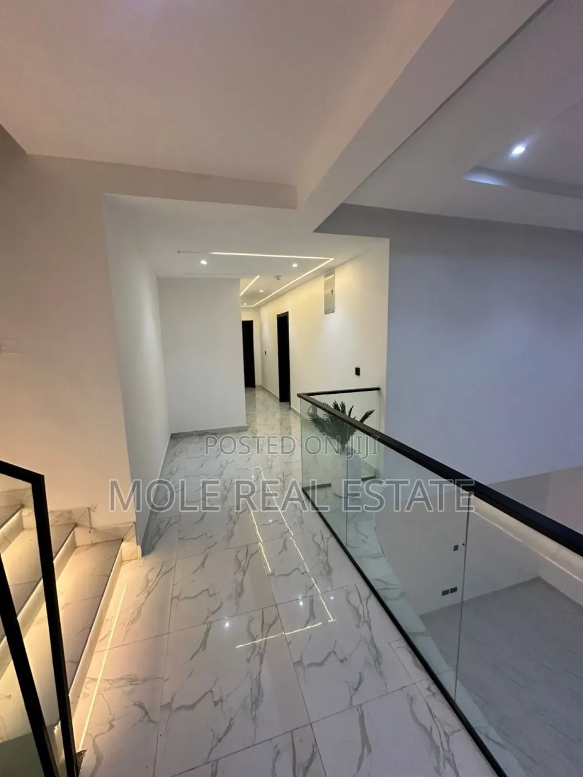 4bdrm Apartment in Abeson, Abesan for sale