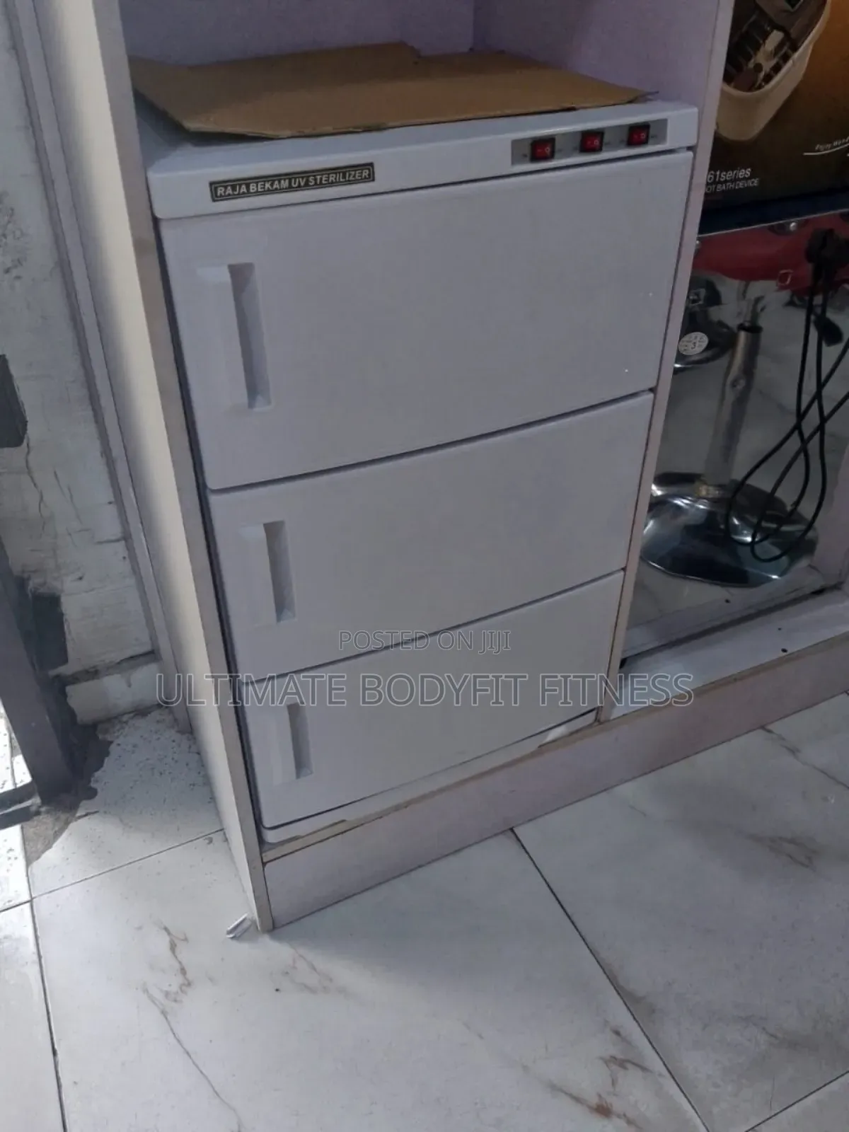 Brand New 3doors Towel Warmer
