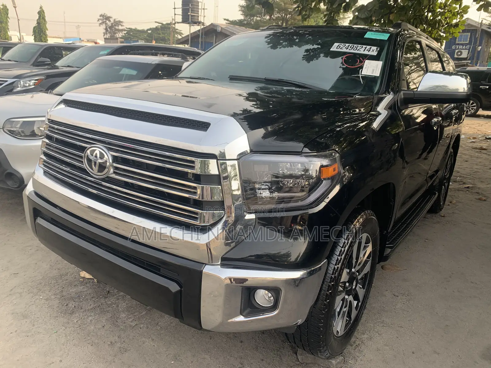 Toyota Sequoia Platinum 4dr SUV 4WD (5.7L 8cyl 6A) 2016 Black