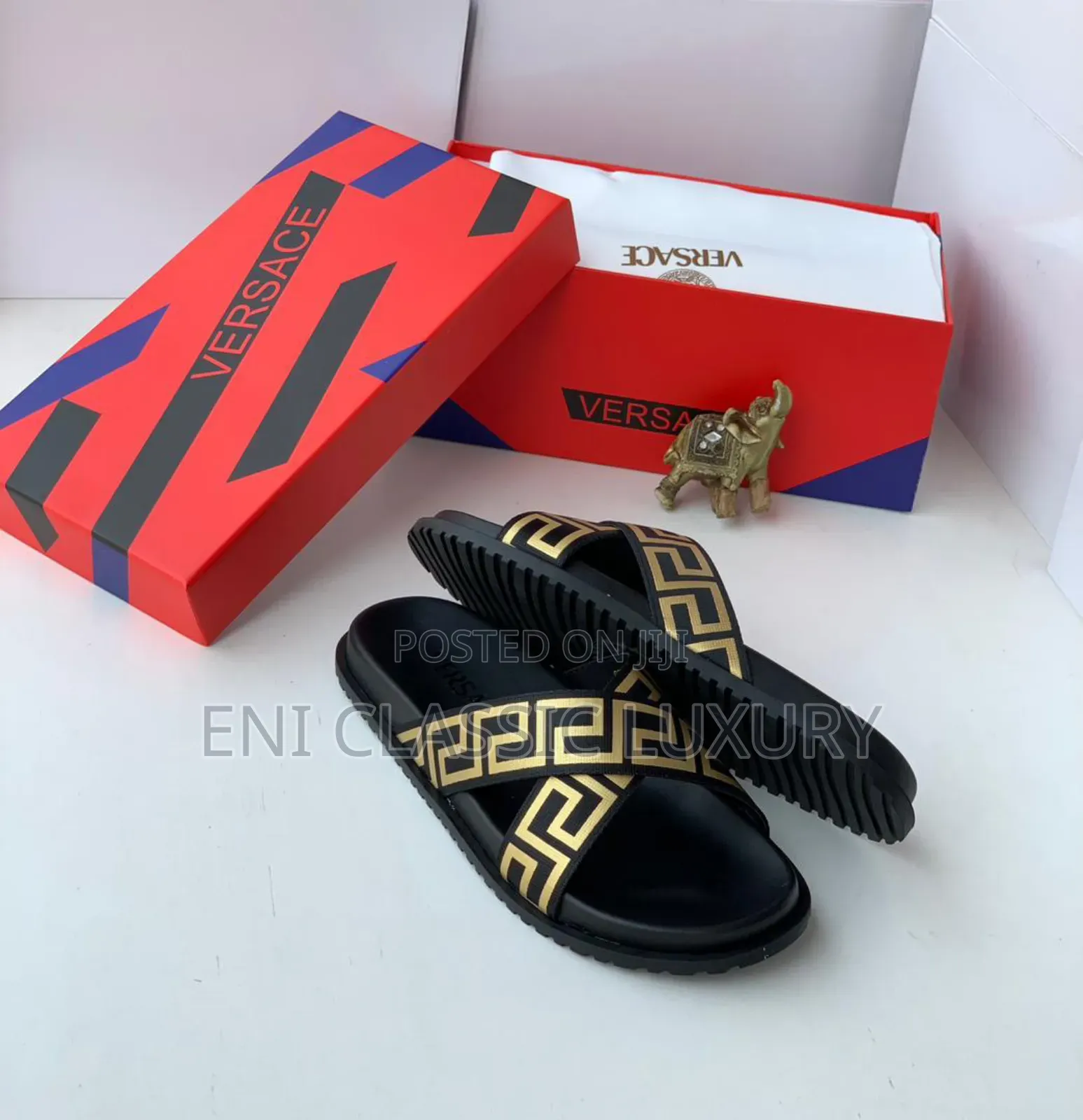 Versace Quality Outfits For Men's Available In Store