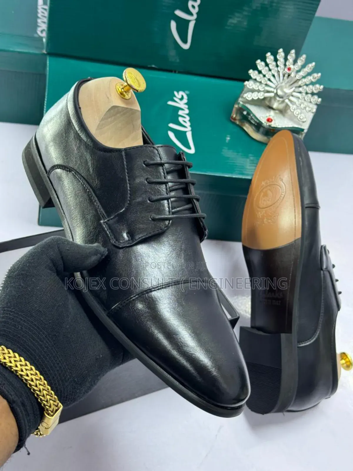 Clarks Leather Quality Men Shoe Available