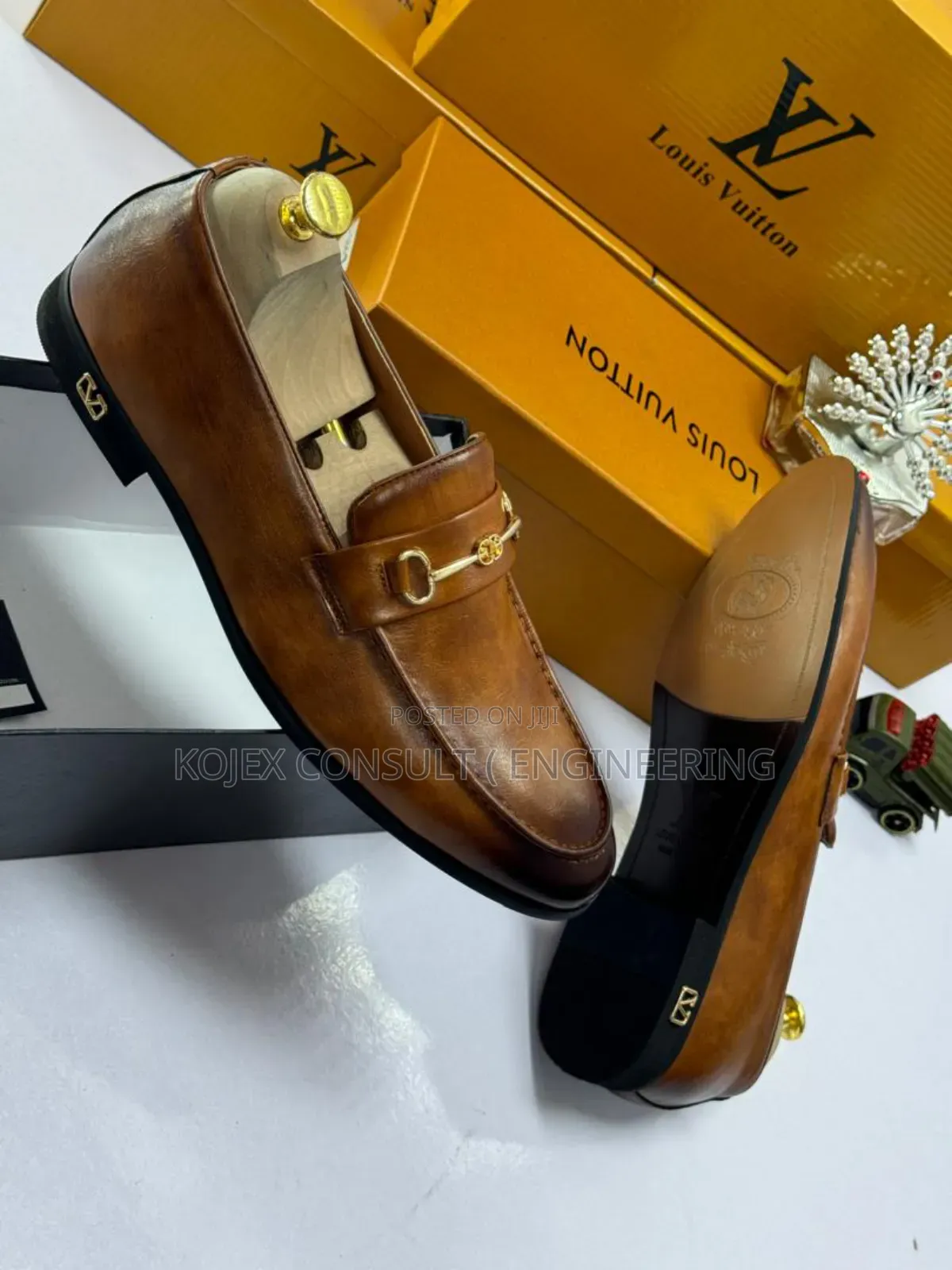 Louis Vuitton Flat Men Shoe Available