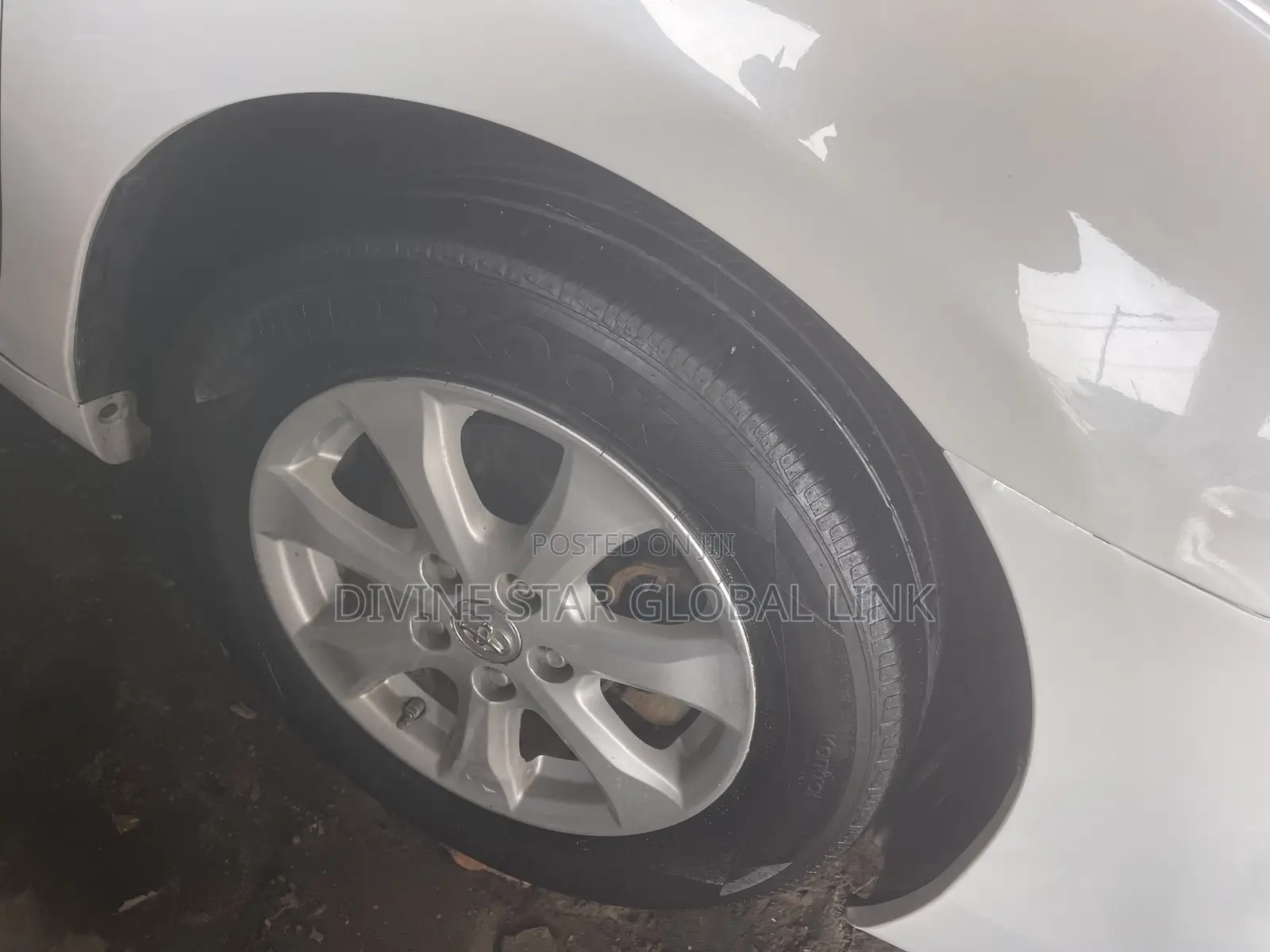 Toyota Camry 2010 White