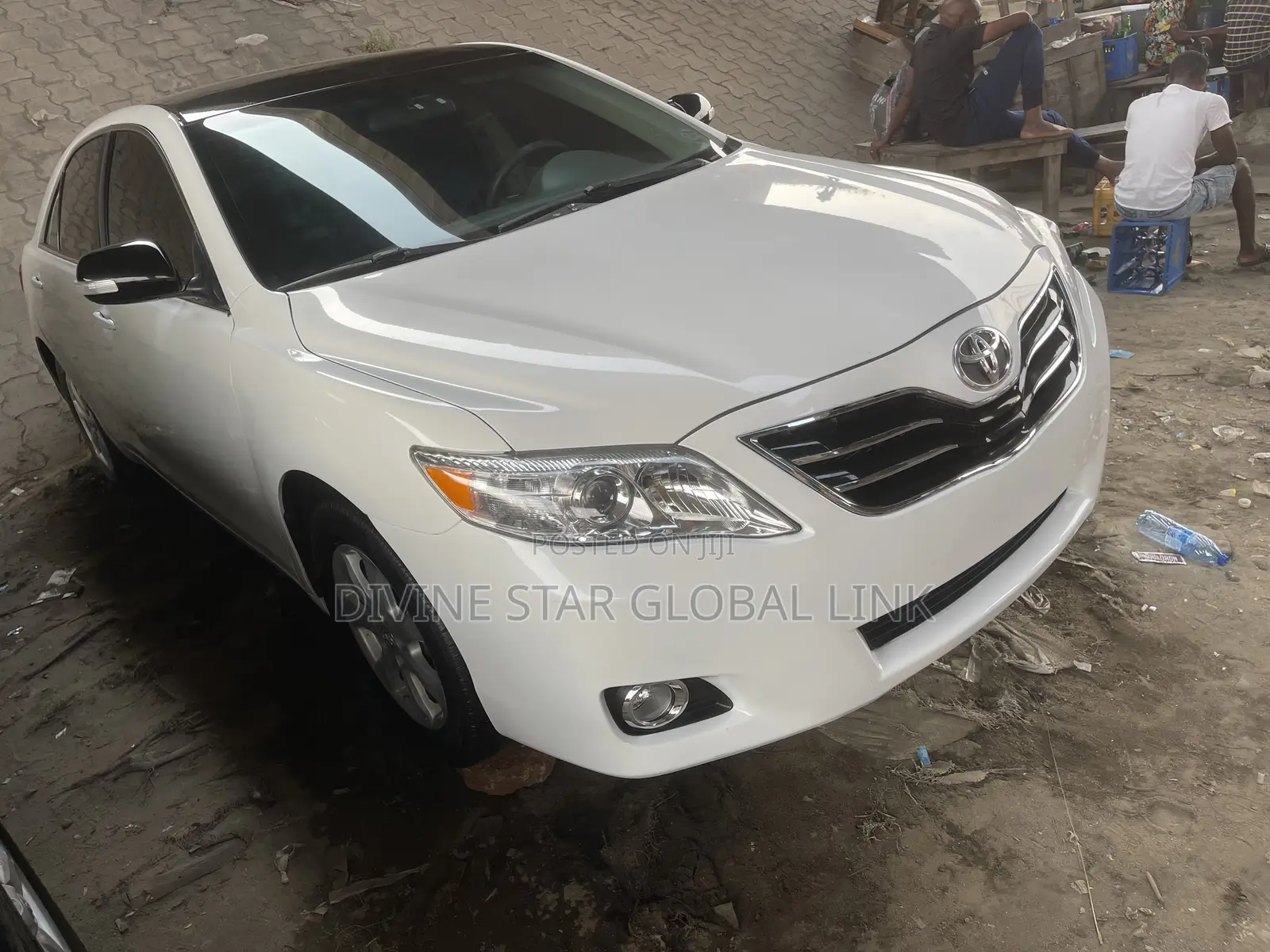 Toyota Camry 2010 White