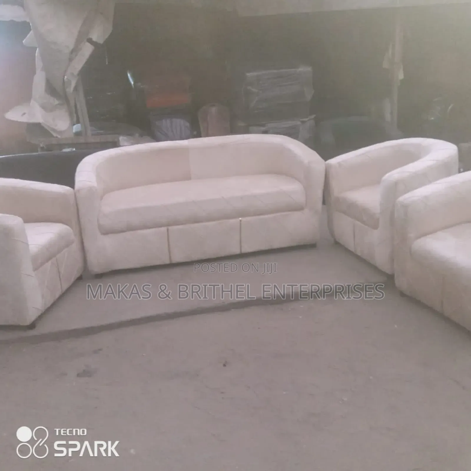 5 Seaters Foamy Bucket Sofas