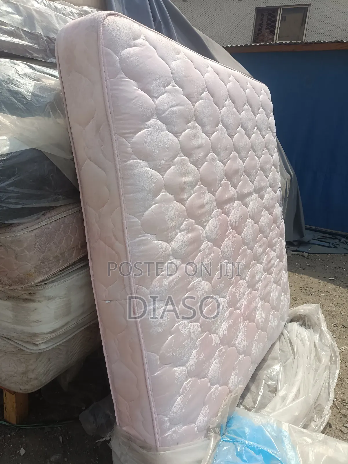 Order For Your Affordable Canadian 6x6 12inches Mattress & Get 1 Fiber