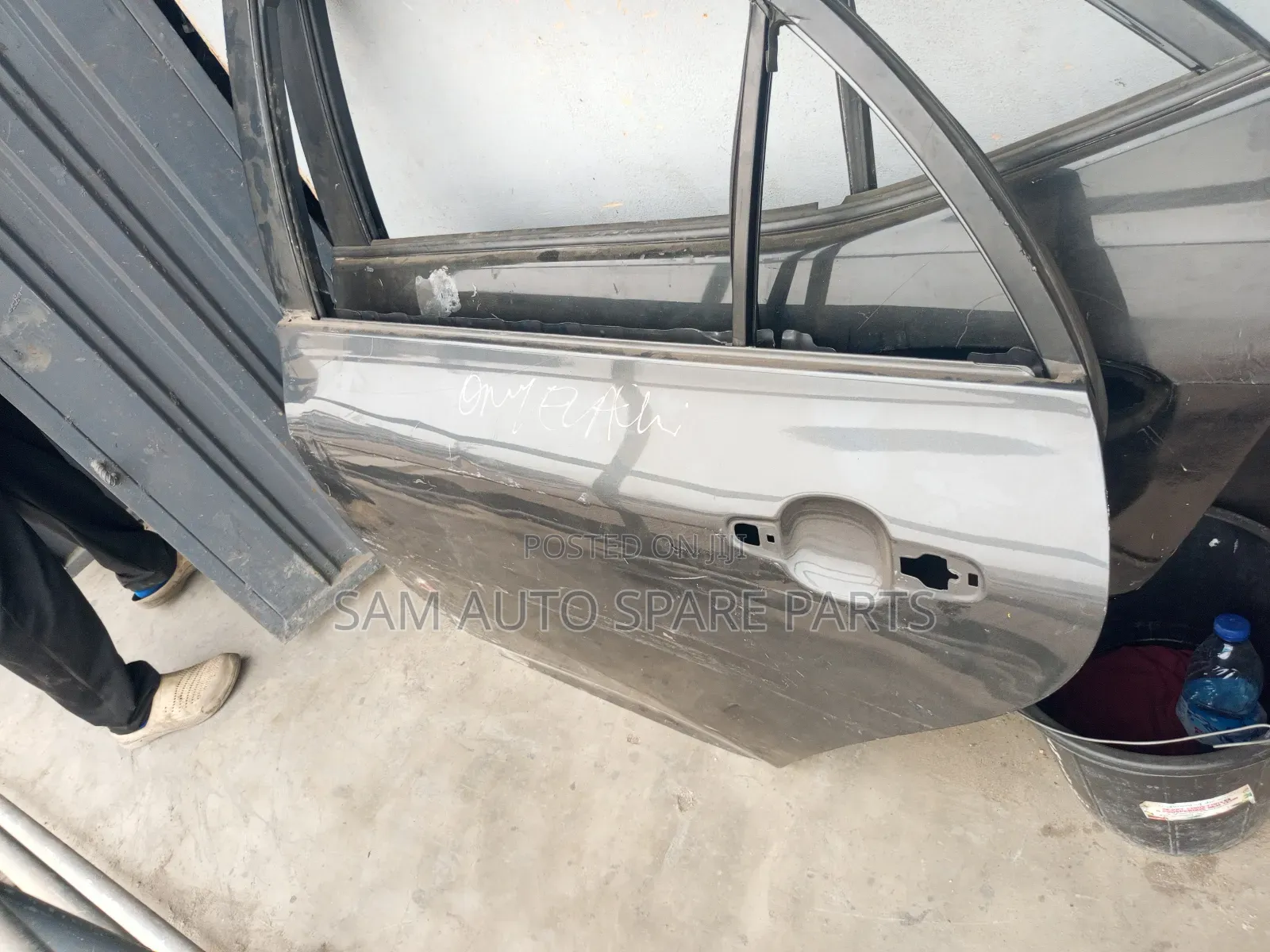 Toyota Corolla 09 Empty Door Back Left Side