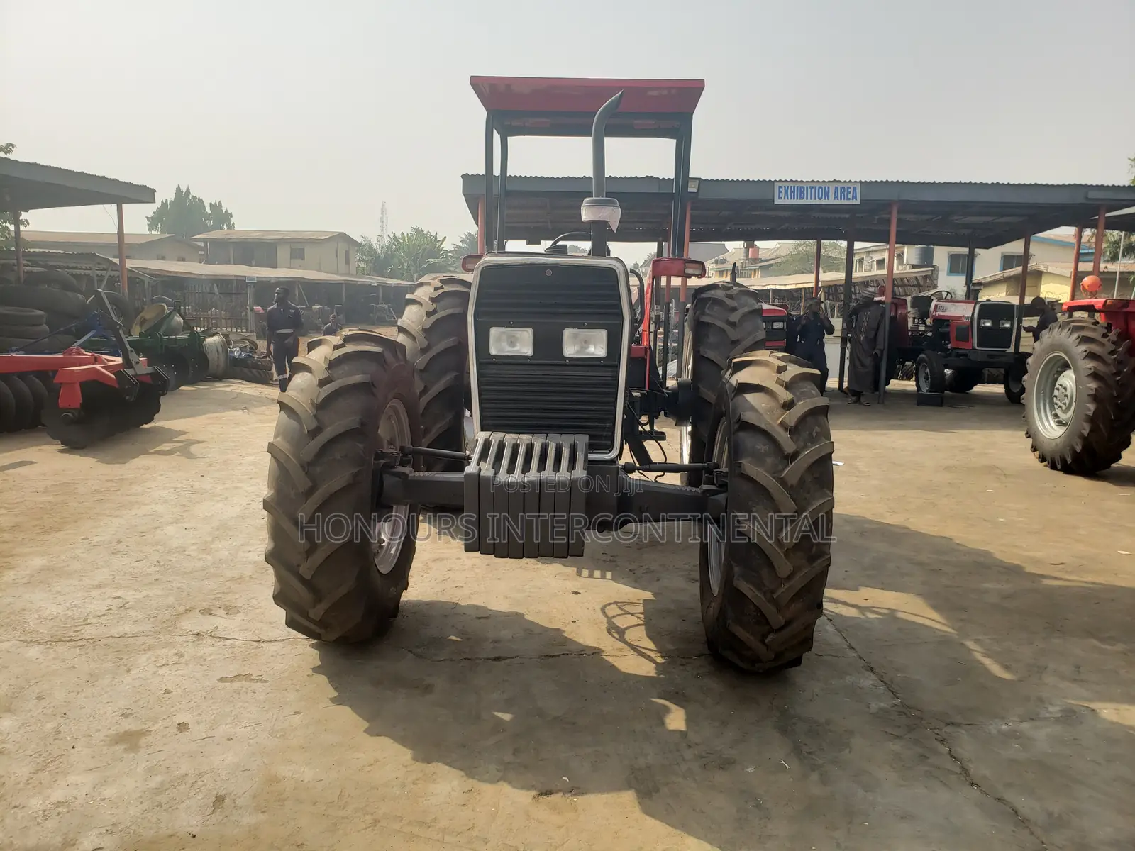 Massey Ferguson 399