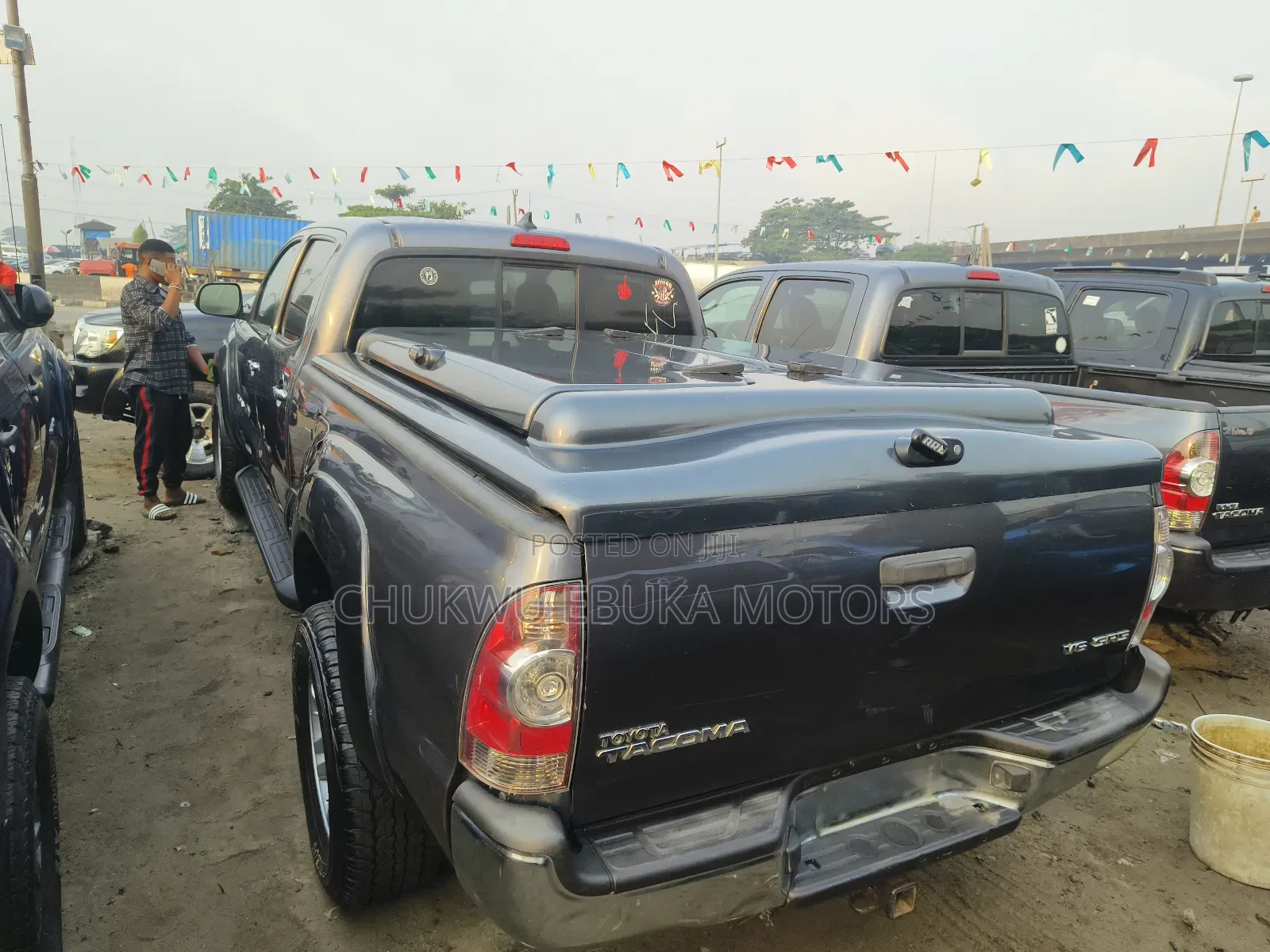 Toyota Tacoma 2015 Gray