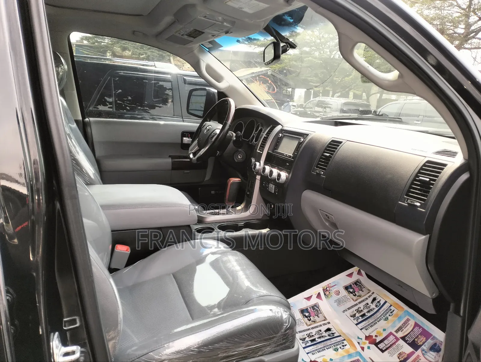 Toyota Sequoia Platinum w/FFV 4x4 2018 Black