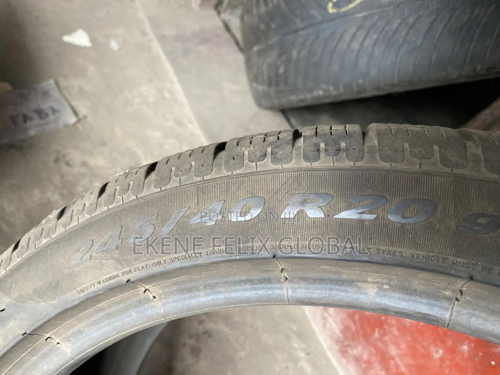 245/40/20 Run Flat