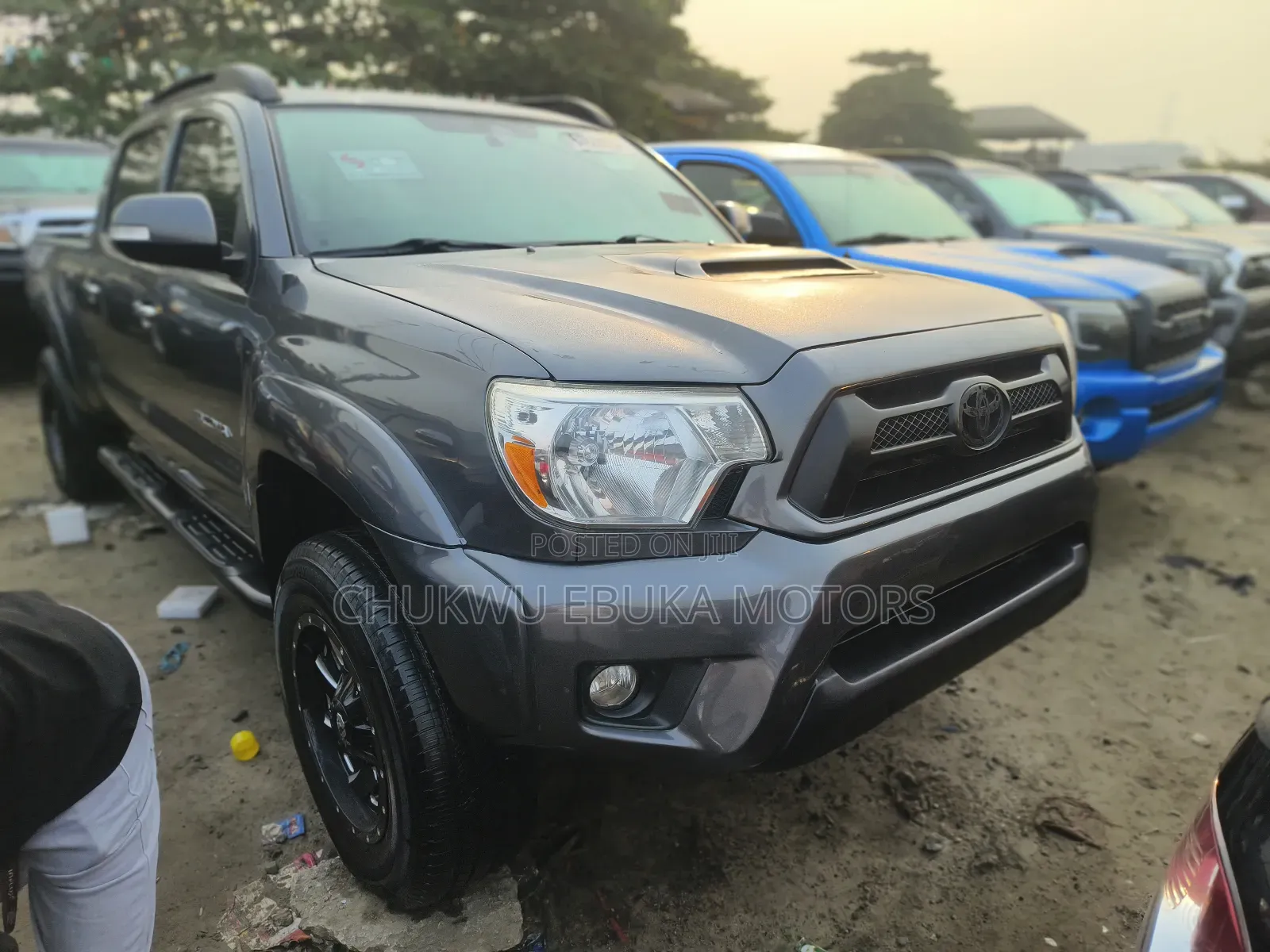 Toyota Tacoma 2015 Gray