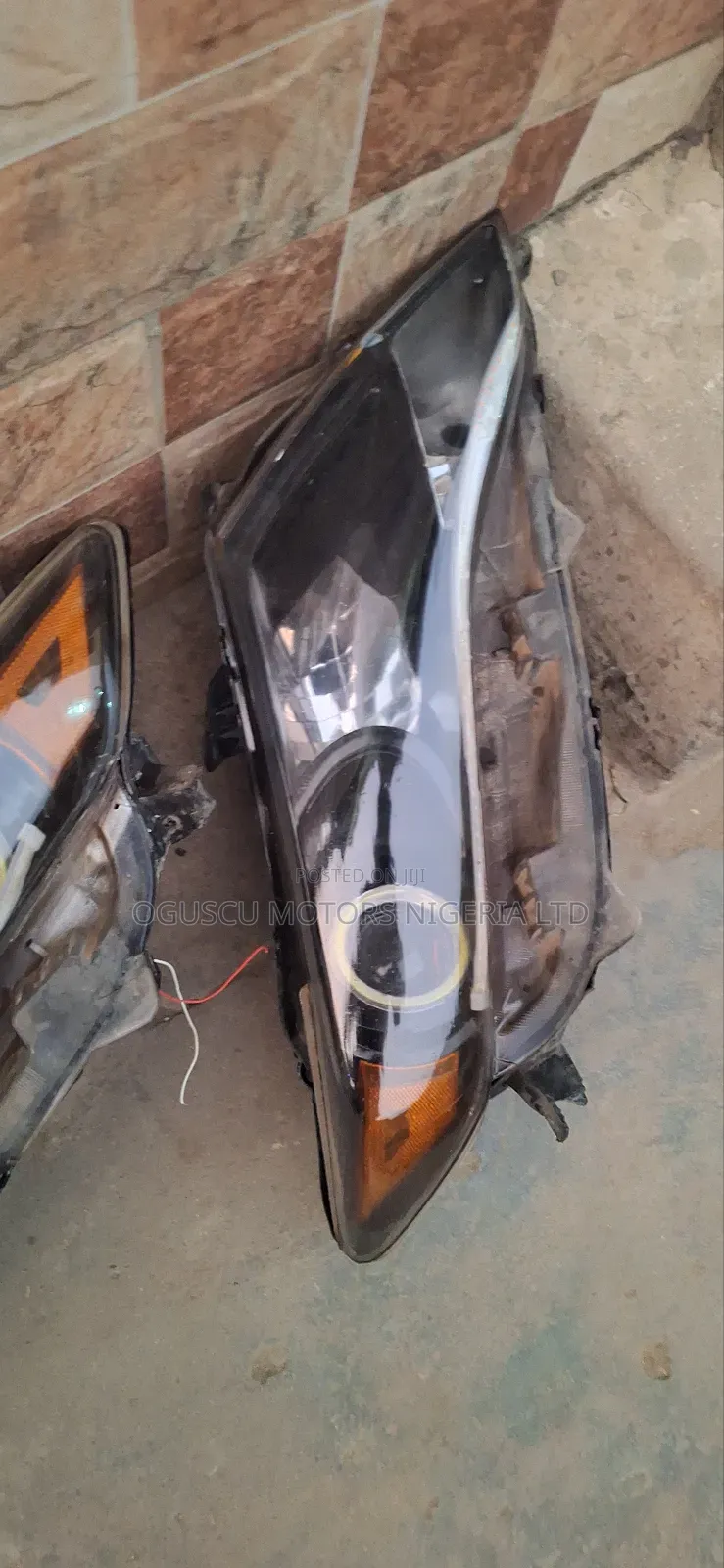 Headlamp Venza 2009-2014