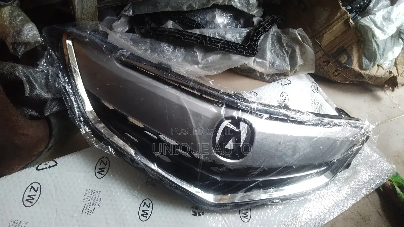 Front Grille Acura TLX