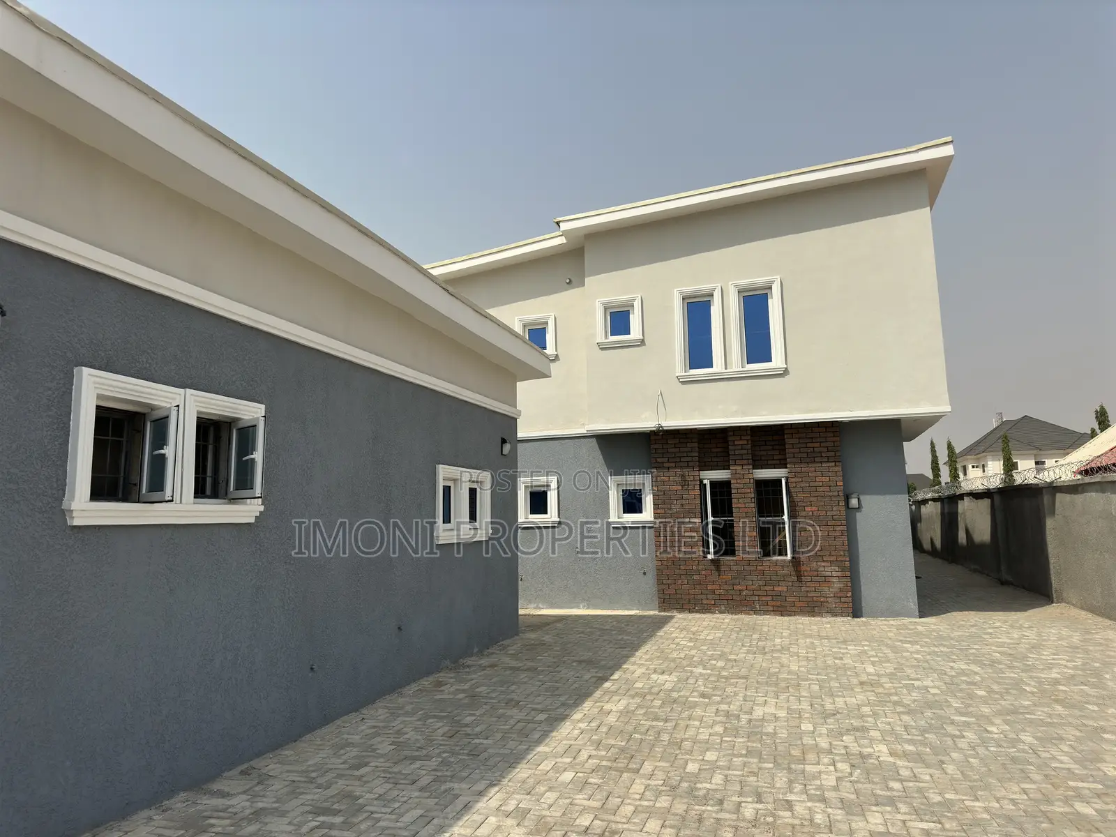 2bdrm Block of Flats in Fo1, Kubwa for rent