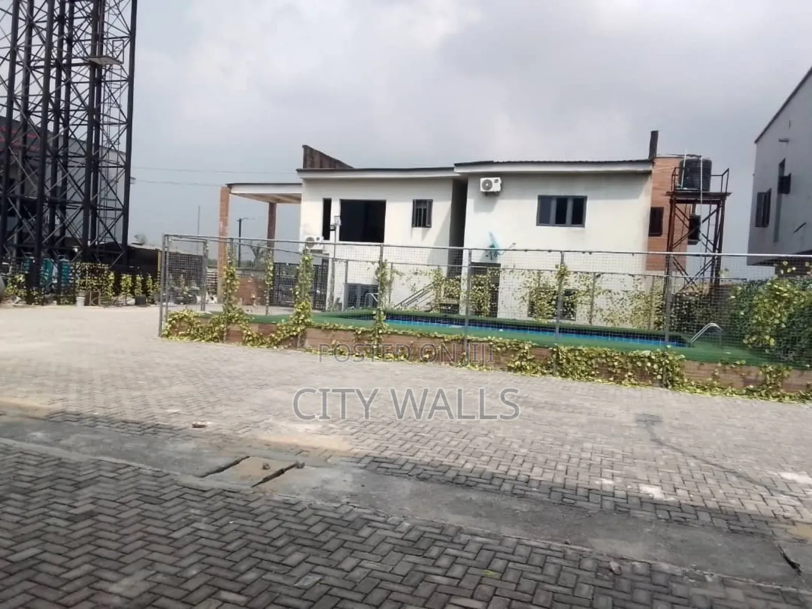 2bdrm Townhouse / Terrace in Landmark Estate, Ogombo for rent